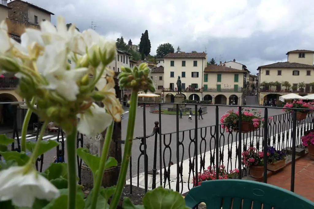 Happy Florence Matteotti Square Greve غريفي ان شنتي إيطاليا